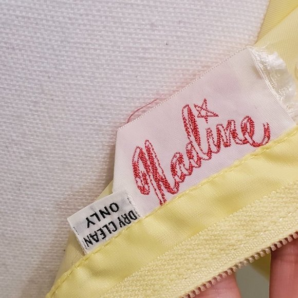 Vintage 70s Womens XS Lemon Yellow Long Maxi‎ Hostess Dress Ruffles Regencycore - Picture 9 of 9